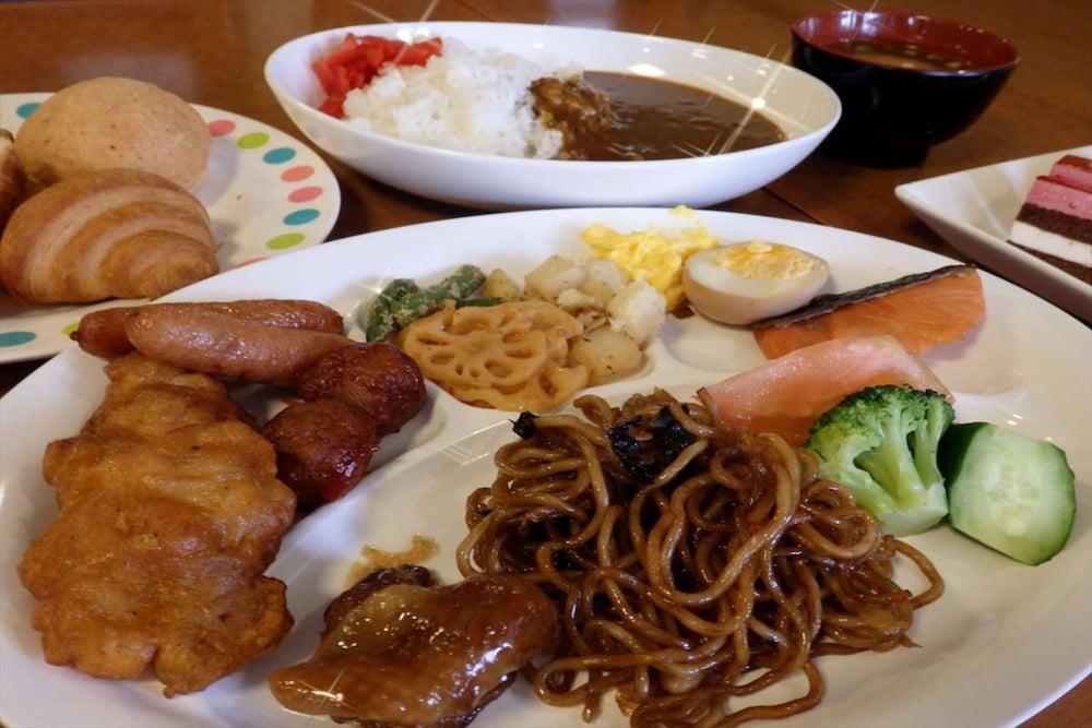 Gr Hotel Ginzadori Kumamoto Bagian luar foto
