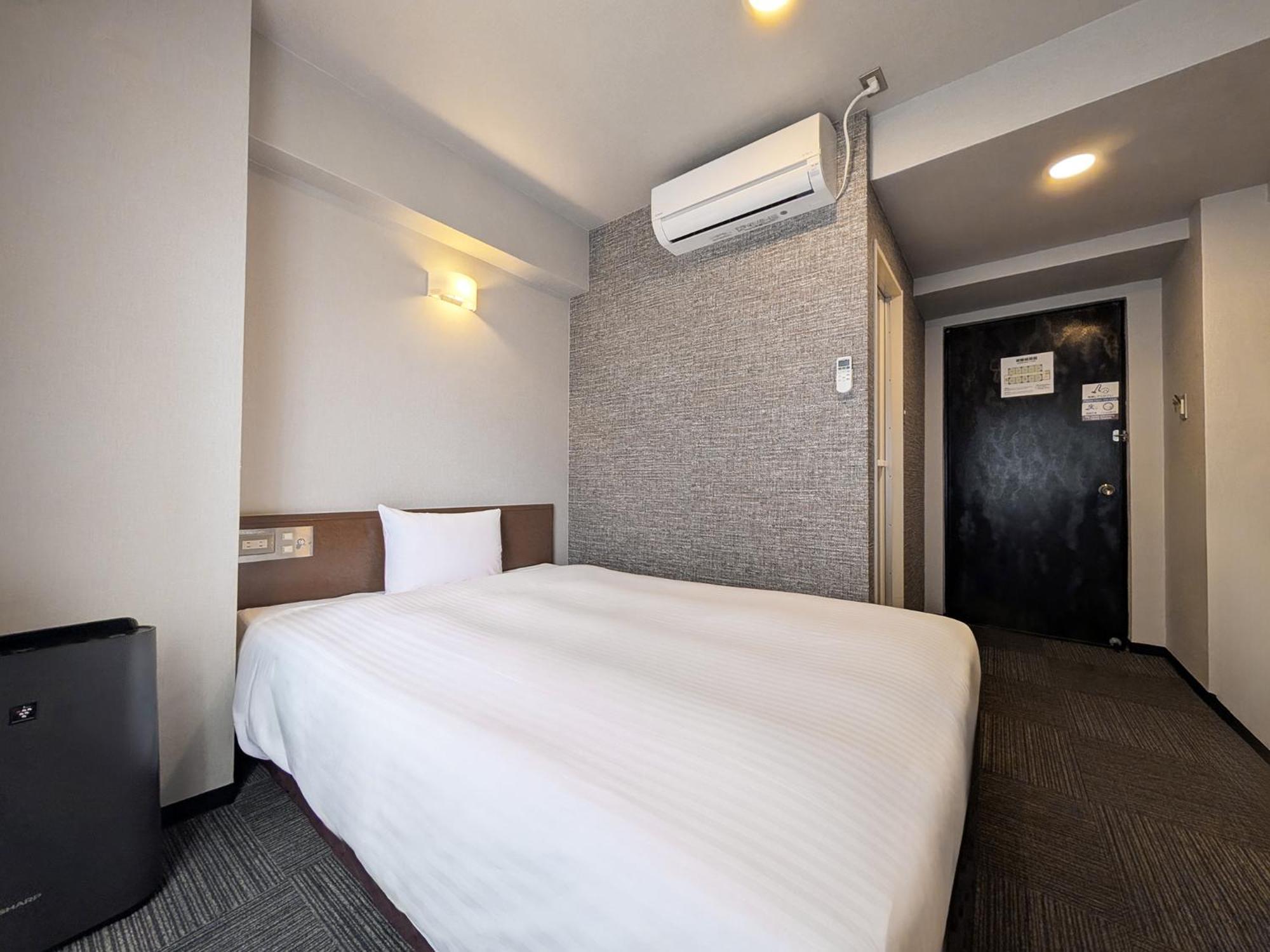 Gr Hotel Ginzadori Kumamoto Bagian luar foto