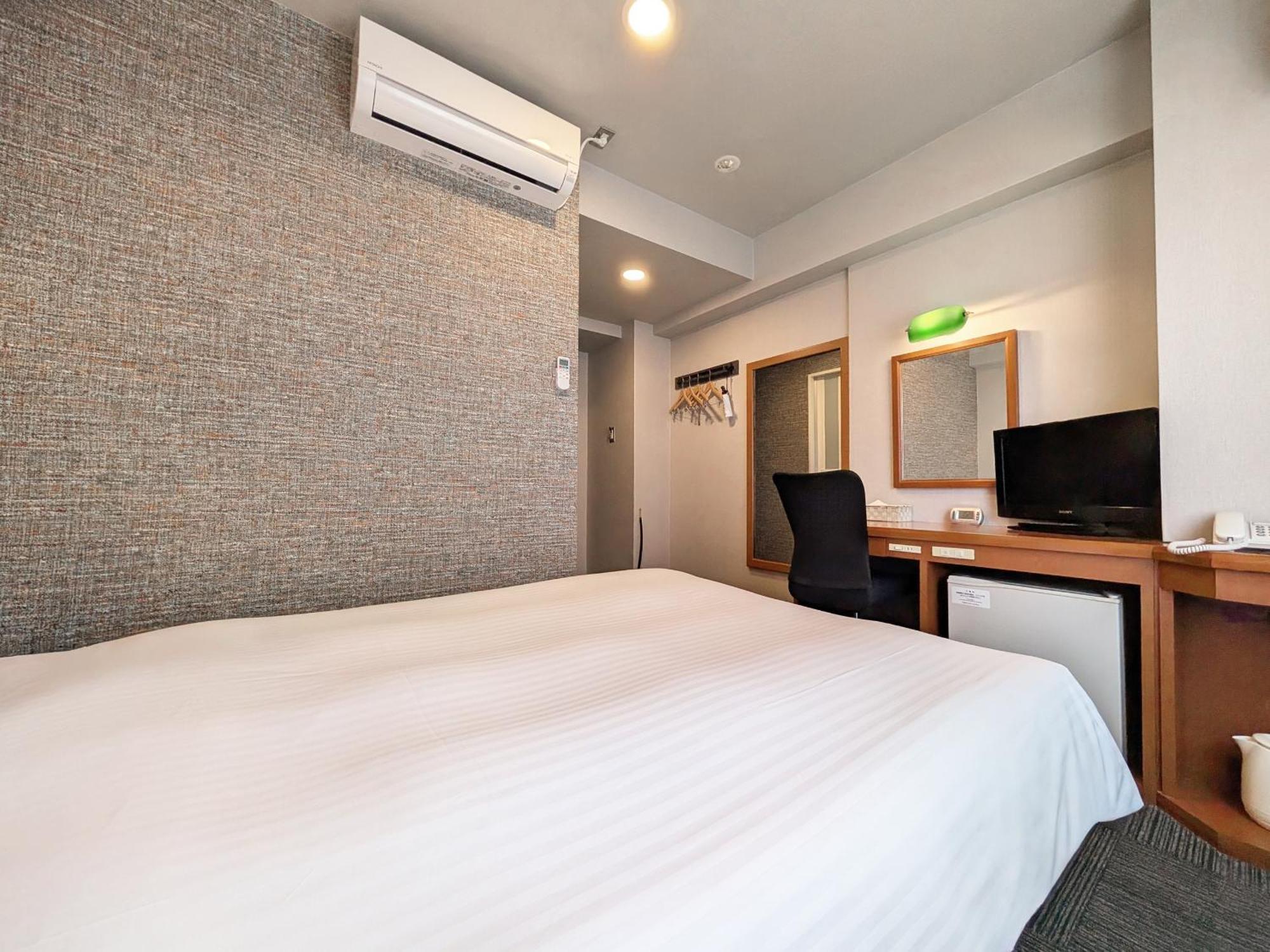 Gr Hotel Ginzadori Kumamoto Bagian luar foto