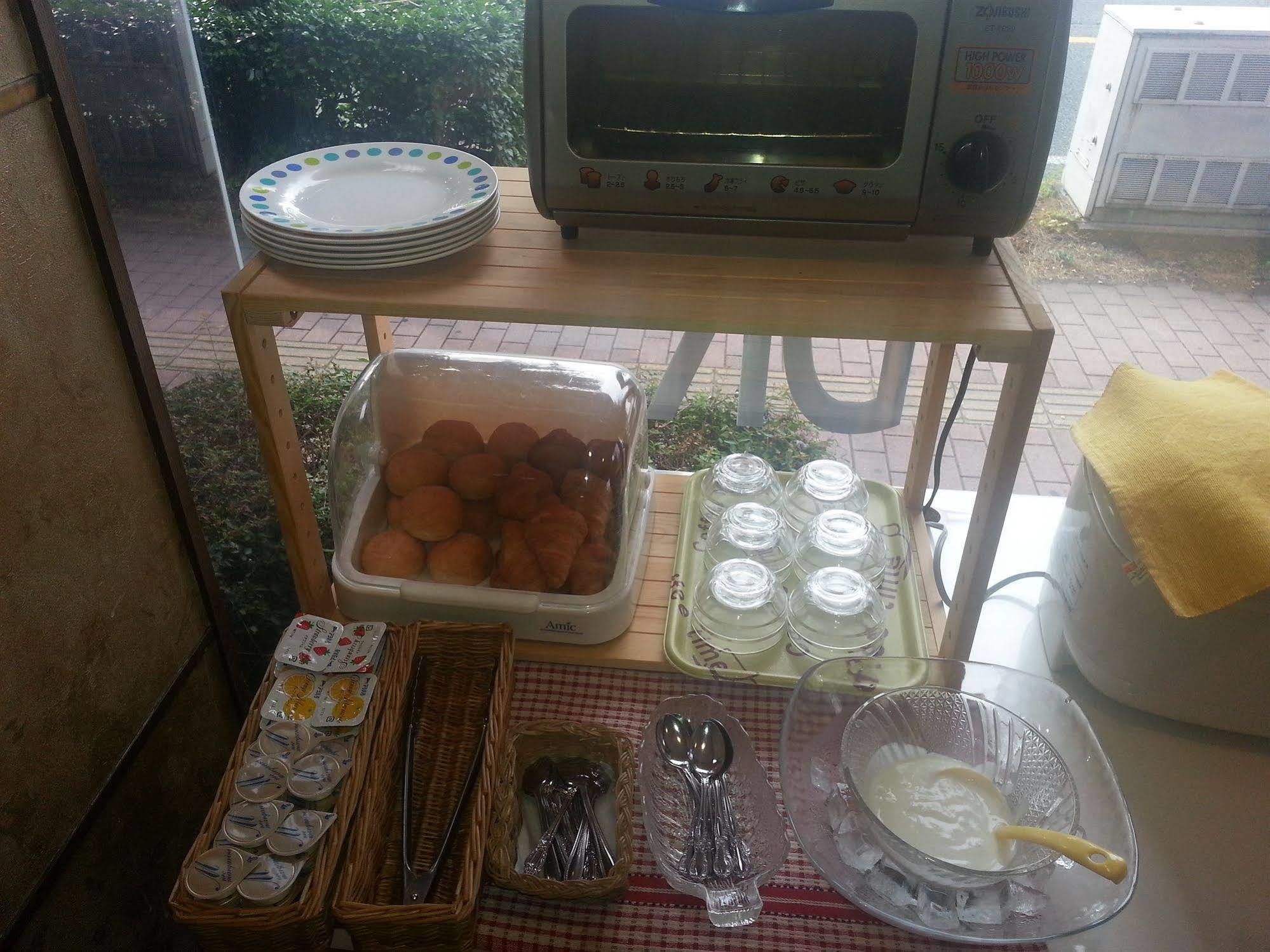 Gr Hotel Ginzadori Kumamoto Bagian luar foto